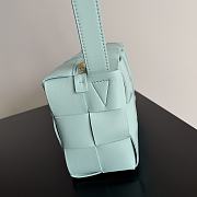 Colestore Bottega Veneta Cassette Intreccio Leather Cross-Body Bag Ice Cream 24x14x10cm - 4