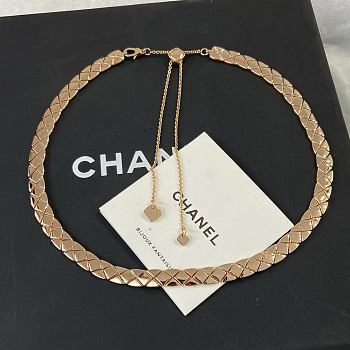 Colestore Chanel Coco Crush supple short necklace Quilted motif, flexible design, BEIGE GOLD