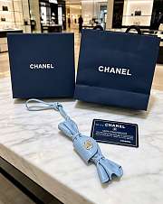 Colestore Chanel Métiers d’art 2026   Mini Bag Charm   Lambskin & Gold-Tone Metal  35 x 5.5 x 4cm - 6