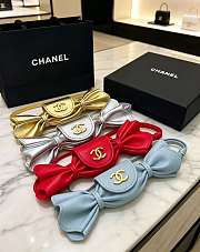 Colestore Chanel Métiers d’art 2026   Mini Bag Charm   Lambskin & Gold-Tone Metal  35 x 5.5 x 4cm - 3