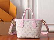 Colestore Louis Vuitton Neverfull Inside Out BB Monogram Dune / Pink 26.5 x 16.5 x 11cm - 5