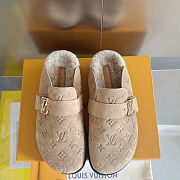 	 Colestore Louis Vuitton LV Cosy Comfort Clog Beige Monogram-debossed suede calf leather - 1