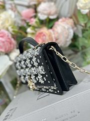 Colestore Dior Miss Dior Top Handle Clutch Black Embroidered with White Floral Beads 21 x 11.5 x 4cm - 4