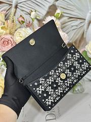 Colestore Dior Miss Dior Top Handle Clutch Black Embroidered with White Floral Beads 21 x 11.5 x 4cm - 2