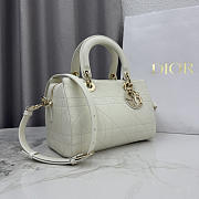 Colestore Dior Small Dior Granville Bag Latte Flat Macrocannage Calfskin 25 x 16.5 x 14.5cm - 3