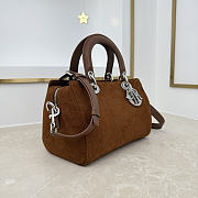 Colestore Dior Small Dior Granville Bag Golden Saddle Flat Macrocannage Suede Goatskin 25 x 16.5 x 14.5cm - 2