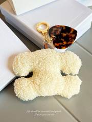 Colestore Celine TRIOMPHE pom-pom keyring with heart in SHEARLING AND ACETATE with GOLD FINISHING NATURAL / TAN - 2