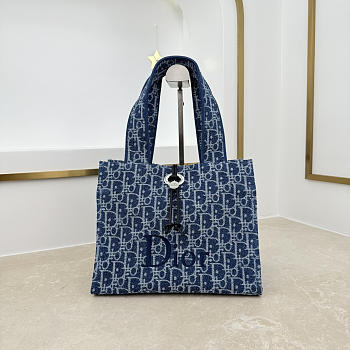 Colestore Dior Dioriviera Small Spongy Book Tote Blue and White Spongy Dior Oblique Fabric 25.5 × 21.5 × 17 cm