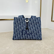 Colestore Dior Dioriviera Small Spongy Book Tote Blue and White Spongy Dior Oblique Fabric 25.5 × 21.5 × 17 cm - 2