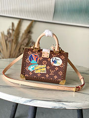 Colestore  Louis Vuitton Speedy Trunk 20 Monogram Coated canvas with vintage travel stickers 21 x 15 x 13 cm - 4