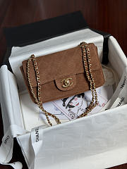 Colestore Chanel FALL WINTER 2026 PRE-COLLECTION MINI FLAP BAG Suede Calfskin & Gold-Tone Metal Caramel 13x20x6cm - 1