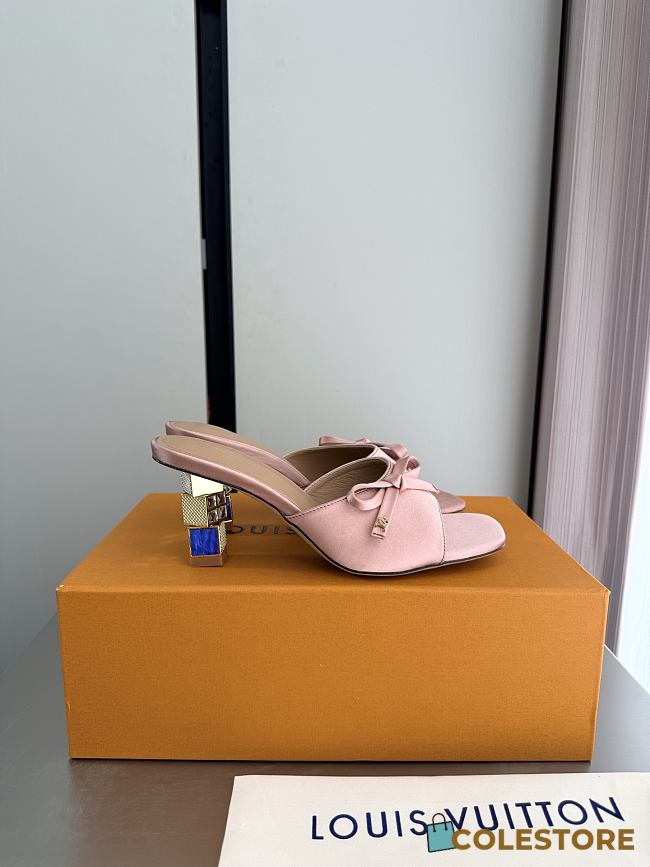 Colestore Louis Vuitton LV Cube Mule Pink - 1
