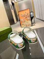 Colestore  Gucci Animal Print Rubber Slide Sandals  Green. - 6