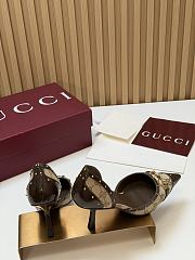 Colestore Gucci Women's Savoy pump Sand and brown GG canvas 75mm - 6