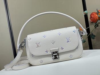 Colestore  Louis Vuitton Pochette Métis Soft PM Monogram Empreinte Link Quartz 25 x 15 x 5 cm