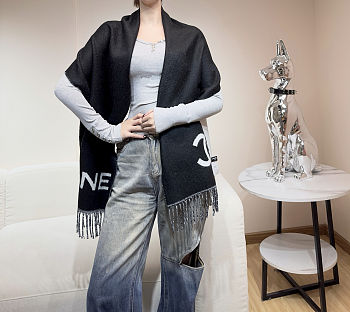 Colestore Chanel Stole   Cashmere  Black & White 