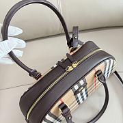 Colestore Burberry Highlands Bowling Bag​ in Sand beige 33.5 x 12.5 x 17cm - 6