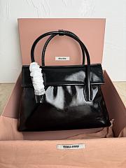 Colestore Miu Miu Solitaire Shiny Leather Bag in Black 28 x 19.5 x 11cm - 6
