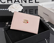 Colestore Chanel Métiers d’art 2026   Card Holder   Grained Goatskin, Enamel & Gold-Tone Metal  Light Pink 10.2x5.7x0.5cm - 4
