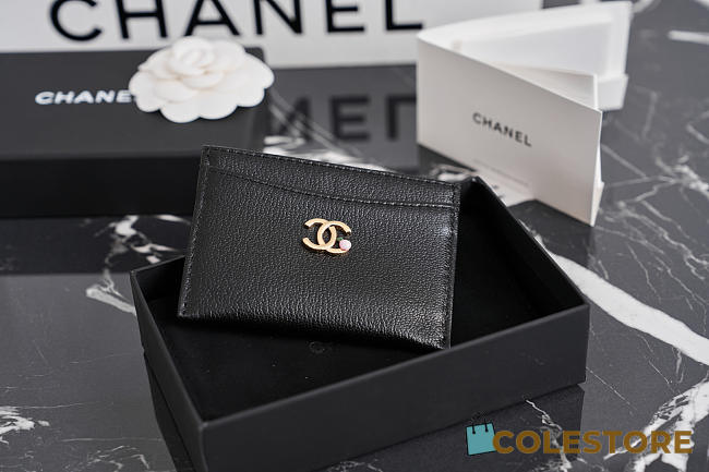 Colestore Chanel Métiers d’art 2026   Card Holder   Grained Goatskin, Enamel & Gold-Tone Metal  Black 10.2x5.7x0.5cm - 1