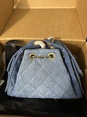 Colestore Chanel Métiers d’art 2026  Chanel 25 Mini Handbag   Washed Denim & Gold-Tone Metal  Blue 20 x 22 x 12.5cm - 4