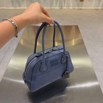 Colestore  Miu Miu Aviation Blue Vivant Nappa Leather Bag  32 x 17 x 9.5cm