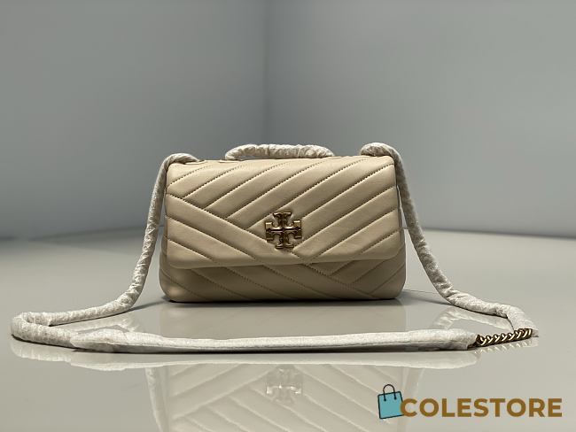 Colestore  Tory Burch Kira Chevron Small Convertible Shoulder Bag Desert Light Beige 25 x 15 x 8cm - 1