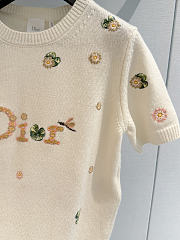 Colestore  Dior Short-Sleeved Embroidered Sweater Ecru Cashmere Knit with Multicolor Dior Water Lily Motif - 3