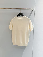 Colestore Dior Qixi Embroidered Short-Sleeved Sweater White Cashmere Jersey with Multicolor Dior Colibri Motif - 6