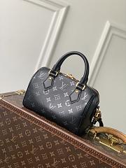 Colestore Louis Vuitton Speedy Bandoulière 20 Boldly Black Calfskin leather 20.5 x 13.5 x 12cm - 2