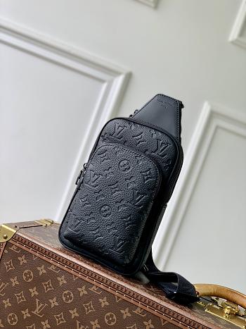 Colestore Louis Vuitton Avenue Slingbag PM Black Taurillon Monogram cowhide leather 16 × 33 × 5.5 