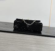 Colestore Chanel Fall Winter 2026 Pre-Collection   Small Flap Bag   Sequins & Gold-Tone Metal  Black & White  14 x 21 x 8cm - 4