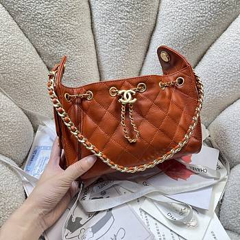Colestore Chanel Spring Summer 2026   CHANEL 25 Mini Handbag   Grained Calfskin & Gold-Tone Metal  Dark Orange  20 x 22 x 12.5cm