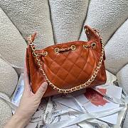 Colestore Chanel Spring Summer 2026   CHANEL 25 Mini Handbag   Grained Calfskin & Gold-Tone Metal  Dark Orange  20 x 22 x 12.5cm - 6
