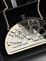Colestore Chanel Métiers d’art 2026   Elevator Minaudiere   Silver-Tone & Gold-Tone Metal  Silvery & Golden 15.5 x 21.5 x 3cm - 4