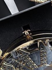 Colestore Chanel Métiers d’art 2026   Elevator Minaudiere   Silver-Tone & Gold-Tone Metal  Silvery & Golden 15.5 x 21.5 x 3cm - 3