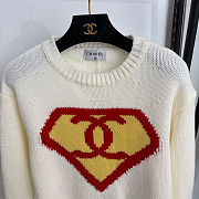 Colestore Chanel Métiers d’art 2026   Pullover   Cashmere  Ivory, Yellow & Red - 2