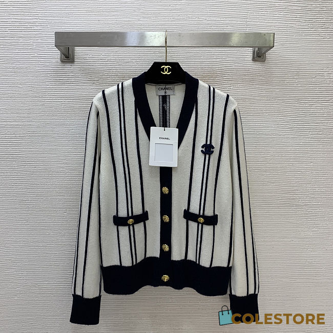 Colestore Fall Winter 2026 Pre-Collection   Cardigan   Cashmere & Wool  Ecru & Dark Navy Blue - 1