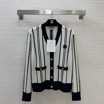 Colestore Fall Winter 2026 Pre-Collection   Cardigan   Cashmere & Wool  Ecru & Dark Navy Blue