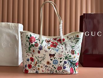 Colestore  Gucci Tribeca large tote bag White and multicolor Gucci Flora coated canvas 38x29.5x13cm