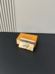 Colestore Louis Vuitton Double Card Holder Monogram Pets Beige 11 x 7 x 1.5 cm - 3