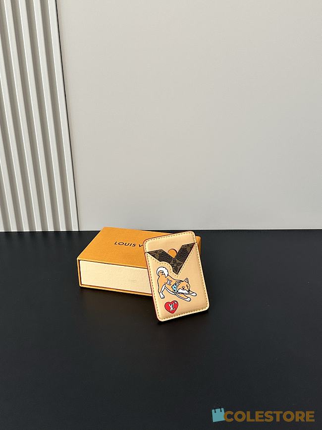 Colestore  Louis Vuitton Porte-Cartes Magnet Monogram Pets Beige 6.5 x 9.5 x 0.5 cm - 1