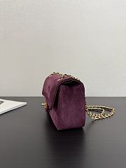 Colestore Chanel FALL WINTER 2026 PRE-COLLECTION MINI FLAP BAG Suede Calfskin & Gold-Tone Metal Bordeaux 13x20x6cm - 2