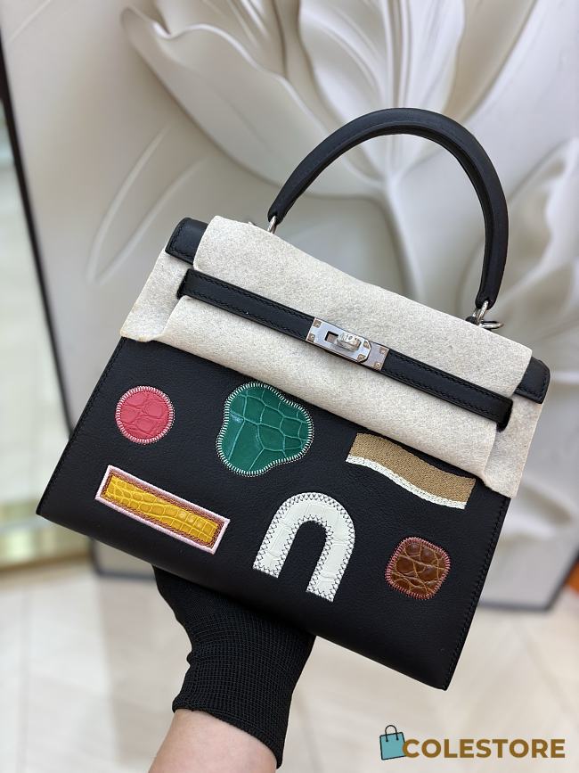 Colestore Hermes Kelly 25 Sellier Broderie Colla Noir Swift & Niloticus Crocodile Palladium Hardware - 1