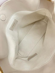Colestore YSL  Saint Laurent HORTENSE small hobo in shiny leather in White 24.5 x 22.5 x 8.5 cm - 2