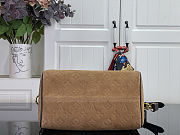 Colestore  Louis Vuitton Speedy Bandoulière 25 Beige Trench Embossed calfskin suede leather 25 x 19 x 15 cm - 5