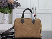 Colestore  Louis Vuitton Speedy Bandoulière 25 Beige Trench Embossed calfskin suede leather 25 x 19 x 15 cm - 2