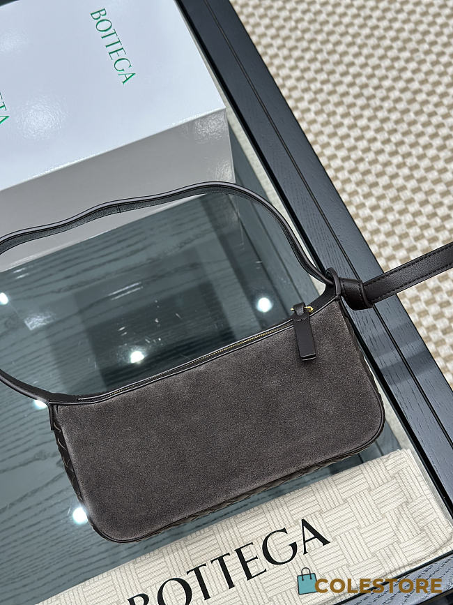 Colestore Bottega Veneta knot detail shoulder bag Brown 23x10x10cm - 1