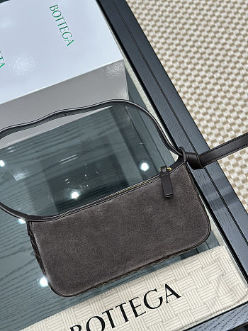 Colestore Bottega Veneta knot detail shoulder bag Brown 23x10x10cm