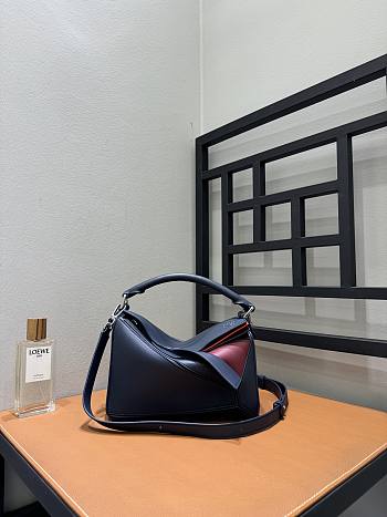 Colestore  Loewe Small layered Puzzle bag in classic calfskin Multicolor Deep Navy 24x16.5x10.5cm